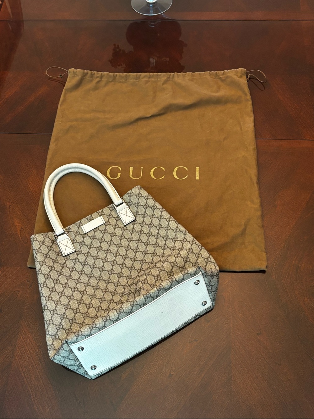 Gucci Beige/White GG Supreme Canvas Top-Handle Tote - Picture 2 of 12